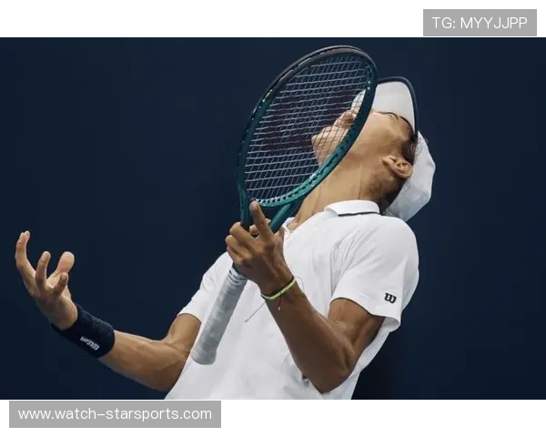 新赛季网球巡回赛激战正酣顶尖球员争锋引发全球关注